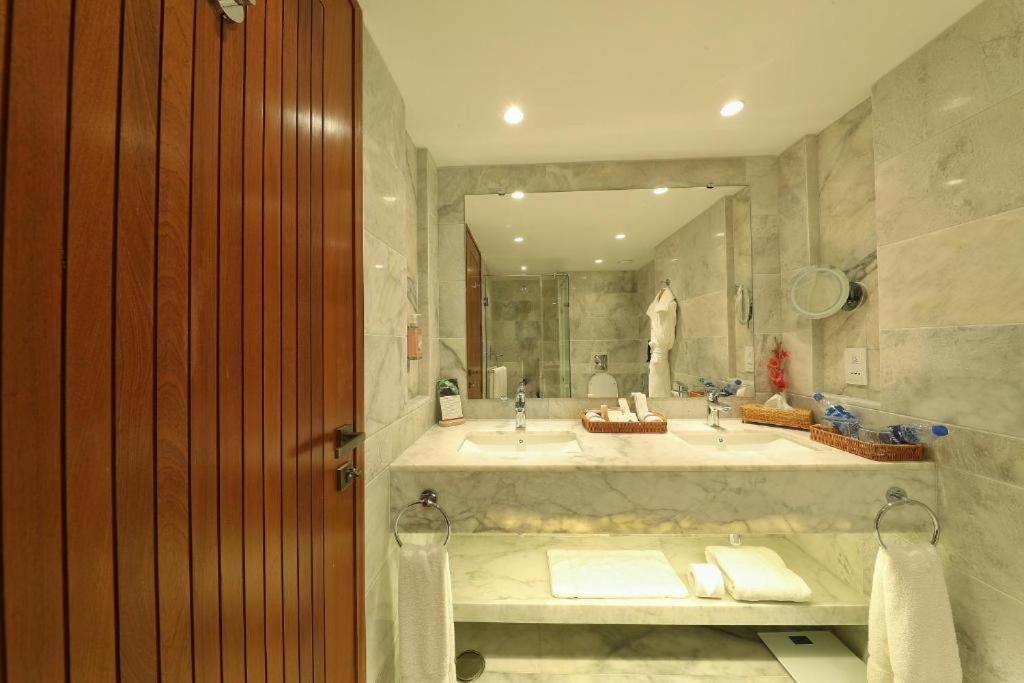 Peshawar Serena Hotel Eksteriør bilde